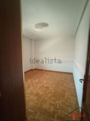 Foto 2 de Pis en venda a Garrido Norte - Chinchibarra de 4 habitacions amb terrassa i garatge