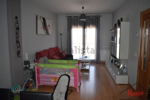 Foto 2 de Piso en venta en Calzada de Valdunciel de 3 habitaciones con terraza y garaje
