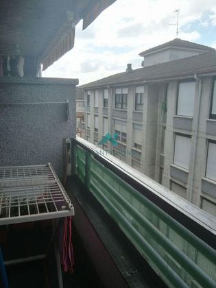 Foto 1 de Venta de piso en Santoña de 3 habitaciones con terraza y balcón