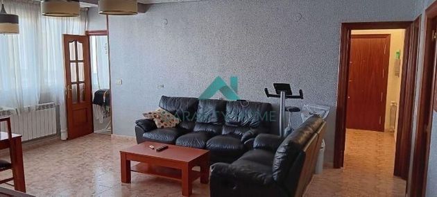 Foto 1 de Piso en venta en Sansomendi - Ali de 4 habitaciones con terraza y calefacción
