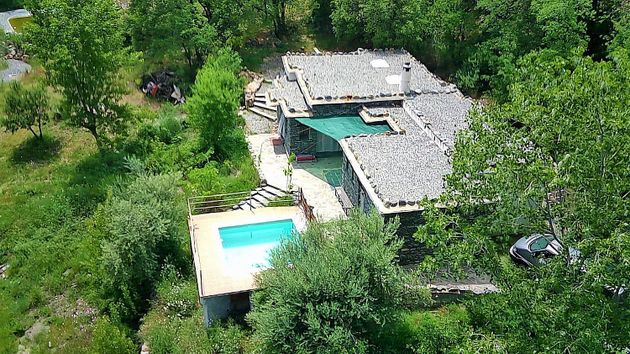 Foto 2 de Casa rural en venda a Juviles de 3 habitacions amb terrassa i piscina
