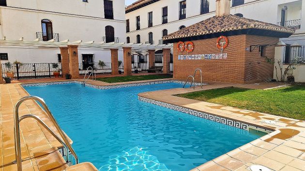 Foto 2 de Dúplex en venda a Vélez de Benaudalla de 2 habitacions amb terrassa i piscina