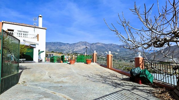 Foto 2 de Casa rural en venda a Salobreña de 3 habitacions amb terrassa i piscina