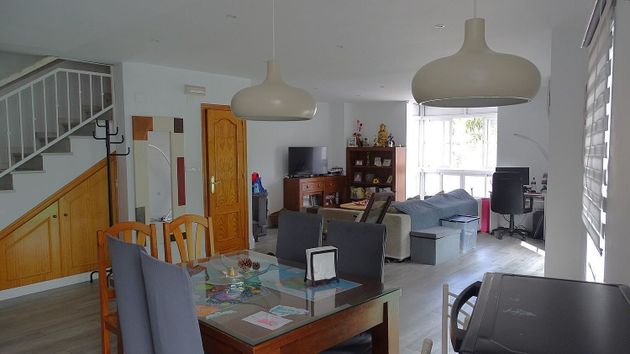 Foto 2 de Dúplex en venta en Salobreña de 3 habitaciones con terraza y garaje