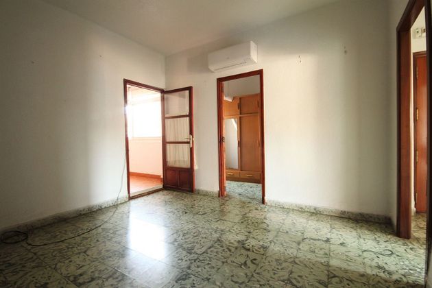 Foto 1 de Pis en venda a calle Antonio Machado de 4 habitacions amb balcó i aire acondicionat