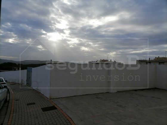 Foto 2 de Venta de terreno en calle Castilla la Mancha de 3276 m²