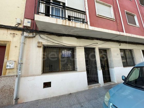 Foto 2 de Local en venda a calle Antonio Sequeros de 138 m²