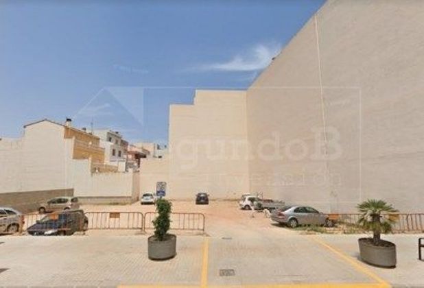 Foto 2 de Venta de terreno en calle D'enric Valor de 312 m²