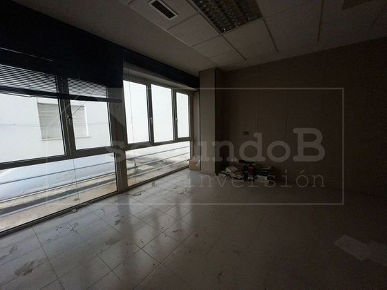 Foto 2 de Oficina en venda a calle Mayor Principal de 234 m²