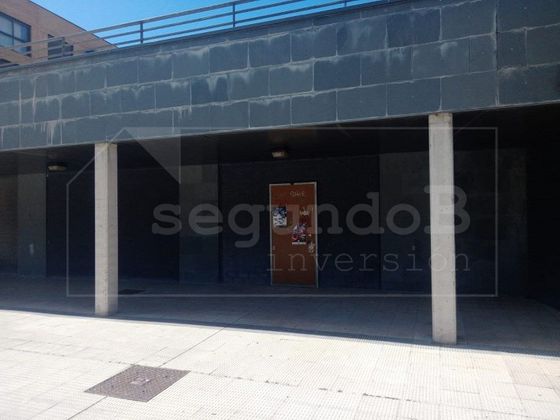 Foto 1 de Local en venda a calle Santos a Ochandátegui de 157 m²