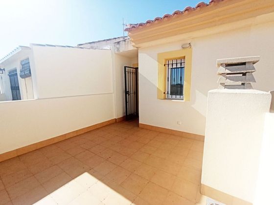 Foto 2 de Casa en venda a calle Río Guadalentín de 2 habitacions amb terrassa i piscina