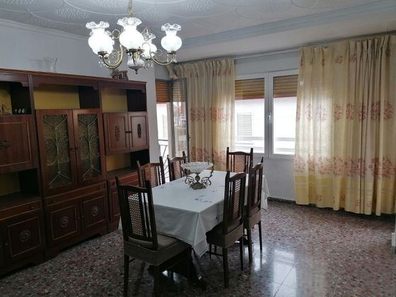 Foto 2 de Casa en venda a Beniel de 5 habitacions amb terrassa i aire acondicionat