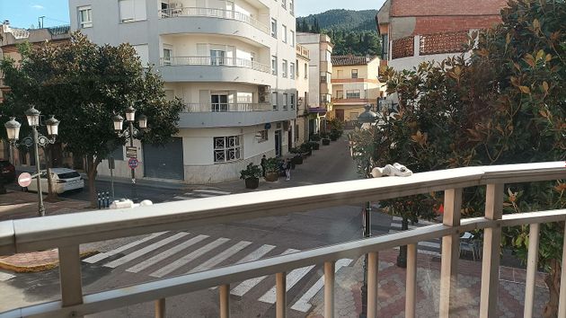 Foto 1 de Pis en venda a Villalonga de 4 habitacions amb terrassa i balcó