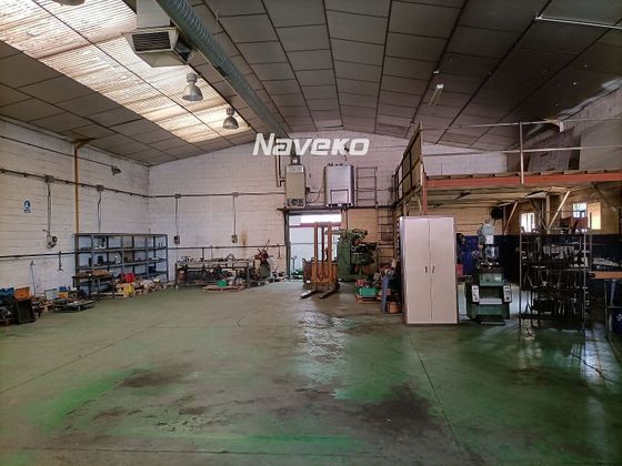Foto 1 de Nave en venta en Daganzo de Arriba de 415 m²