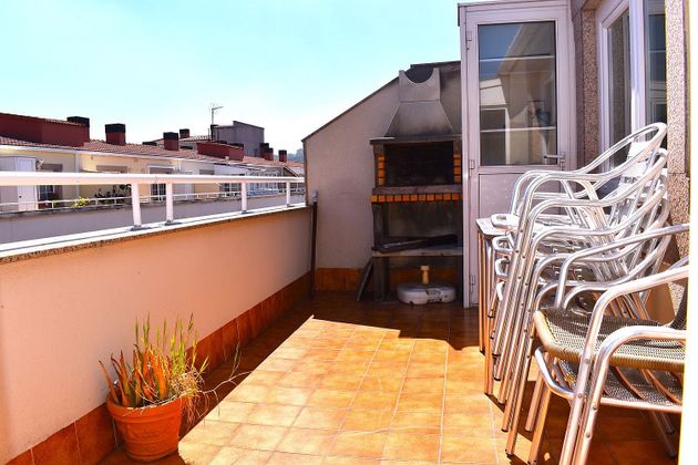 Foto 2 de Piso en venta en Arteixo de 2 habitaciones con terraza y garaje