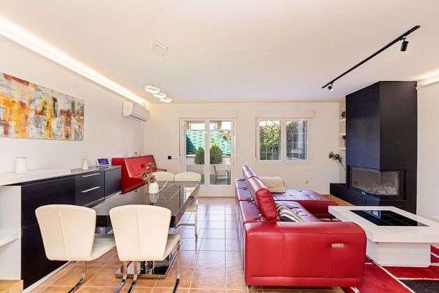 Foto 1 de Casa en venda a Pedrezuela de 4 habitacions amb garatge i jardí