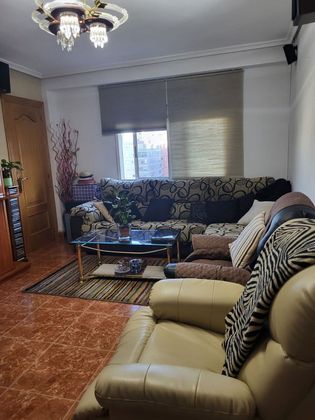 Foto 1 de Venta de piso en Benicalap de 2 habitaciones con balcón y aire acondicionado