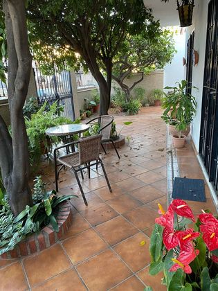 Foto 2 de Alquiler de casa en calle Doctor Jesus Galvez de 6 habitaciones con terraza y jardín