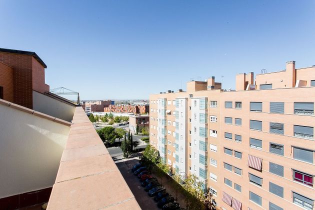 Foto 1 de Ático en alquiler en calle Martín Muñoz de Las Posadas de 2 habitaciones con terraza y piscina