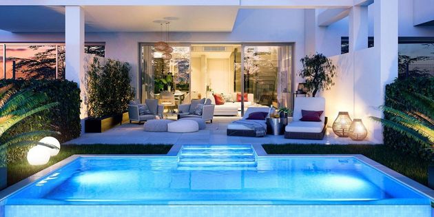 Foto 2 de Casa en venda a Alcorrín de 3 habitacions amb terrassa i piscina
