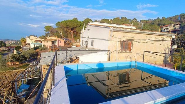 Foto 1 de Casa en venda a Vilanova del Vallès de 4 habitacions amb piscina i jardí