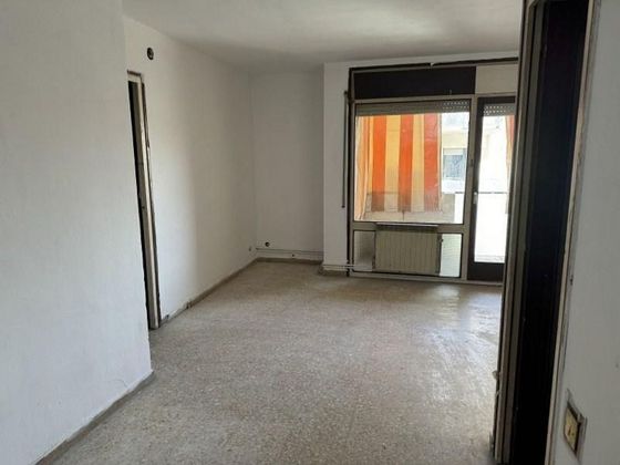 Foto 2 de Pis en venda a Parets del Vallès de 4 habitacions amb balcó i calefacció