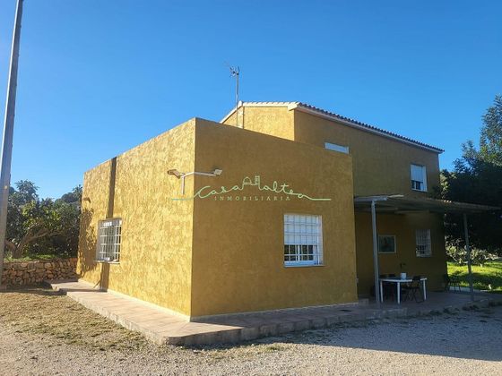 Foto 2 de Casa rural en venta en Altea Pueblo de 2 habitaciones con terraza y jardín