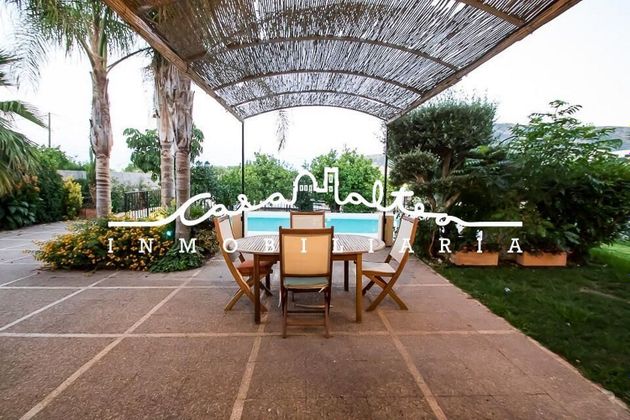 Foto 1 de Alquiler de chalet en L'Albir-Zona Playa de 3 habitaciones con terraza y piscina