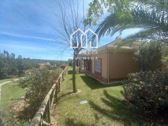 Foto 1 de Casa en venda a Urbasur - Islantilla de 2 habitacions amb terrassa i piscina