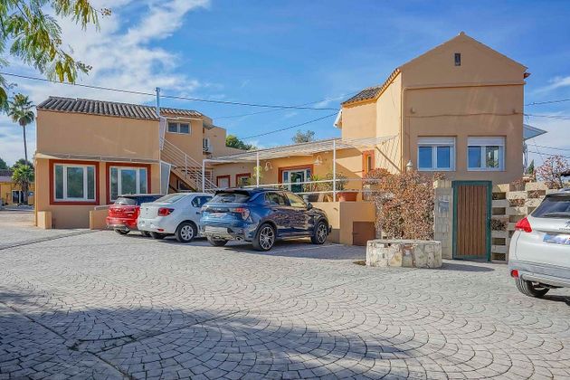 Foto 1 de Casa en venda a Arenal de 4 habitacions amb terrassa i aire acondicionat