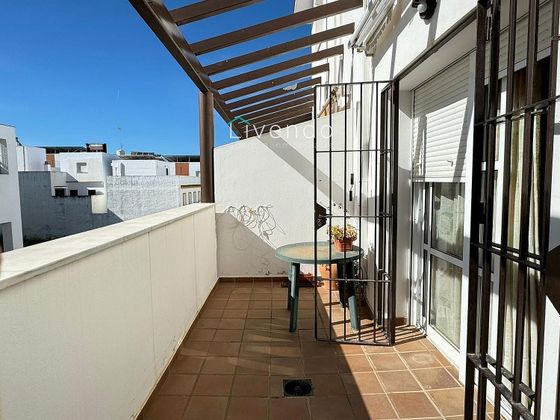 Foto 1 de Dúplex en venda a Conil de 3 habitacions amb terrassa