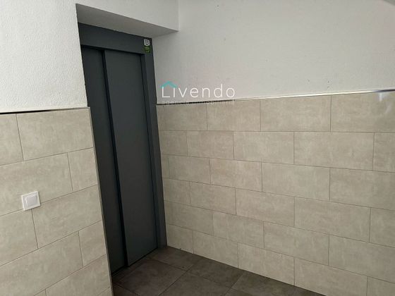 Foto 2 de Piso en venta en Cobreros Viejo de 3 habitaciones con ascensor