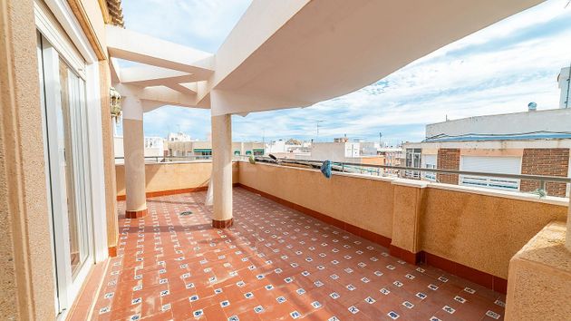 Foto 1 de Venta de ático en calle Ramón Gallud de 3 habitaciones con terraza y garaje