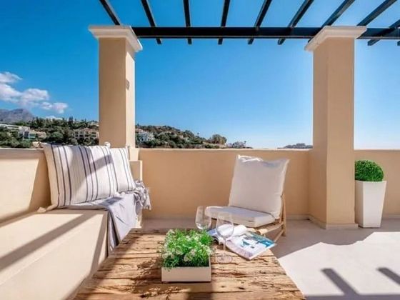Foto 2 de Ático en venta en calle La Quinta de 4 habitaciones con terraza y piscina