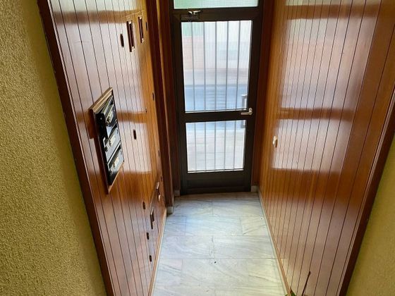 Foto 2 de Pis en venda a calle De Gabriel y Galán de 2 habitacions amb terrassa i aire acondicionat