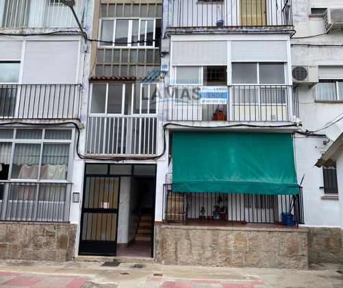 Foto 1 de Pis en venda a plaza Cáceres de 3 habitacions amb terrassa i aire acondicionat