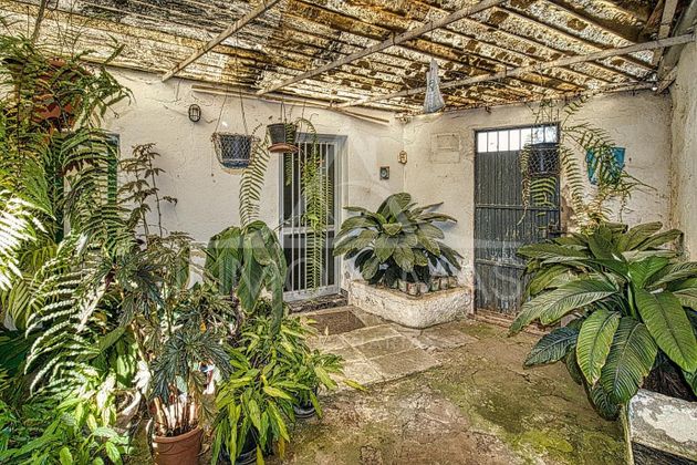 Foto 1 de Casa rural en venda a La Vega-El Amparo-Cueva del Viento de 7 habitacions amb jardí