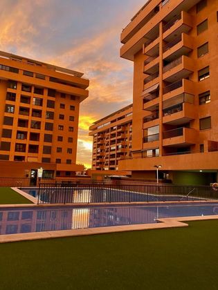 Foto 2 de Piso en alquiler en La Patacona de 2 habitaciones con terraza y piscina