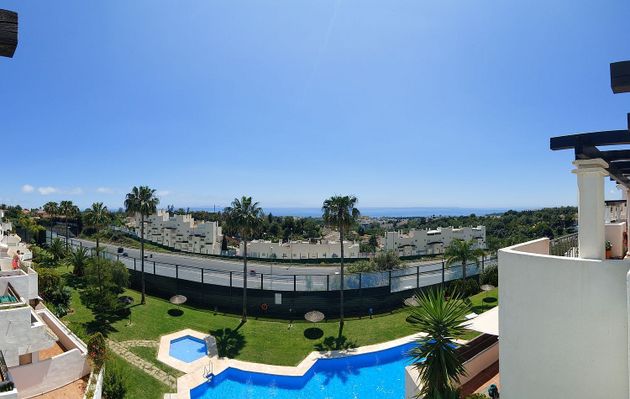 Foto 1 de Venta de ático en Las Cancelas - Valdeolletas de 2 habitaciones con terraza y piscina