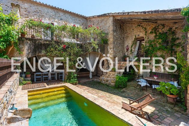 Foto 2 de Casa rural en venda a calle De L'esglesia de Vilert de 8 habitacions amb terrassa i piscina