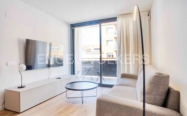 Foto 2 de Piso en alquiler en calle Barcelona de 2 habitaciones con terraza y muebles