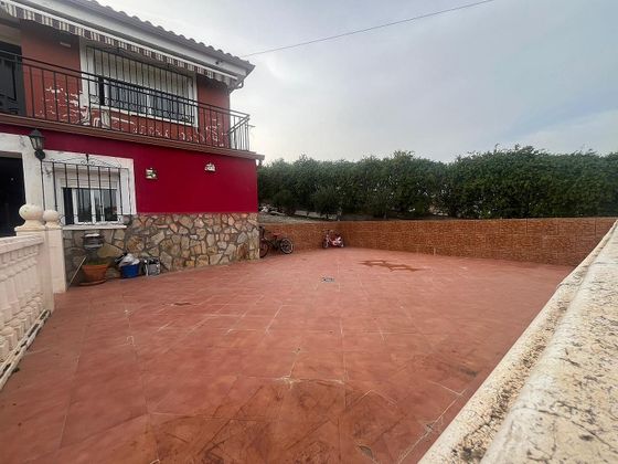Foto 2 de Xalet en venda a Colmenar de Oreja de 6 habitacions amb terrassa i piscina