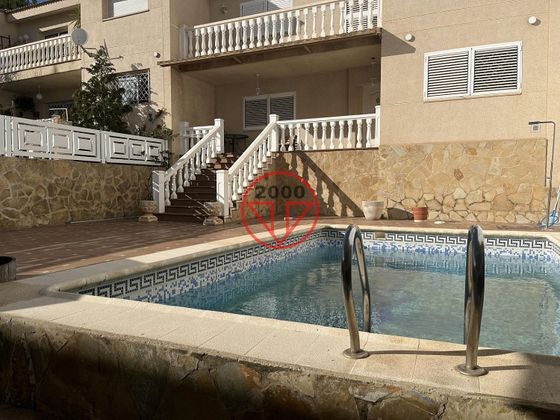 Foto 2 de Venta de casa adosada en Náquera de 5 habitaciones con terraza y piscina