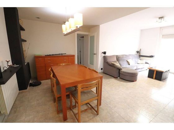 Foto 2 de Piso en venta en Ca n'Aurell de 3 habitaciones con garaje y balcón