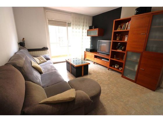 Foto 1 de Piso en venta en Ca n'Aurell de 3 habitaciones con garaje y balcón