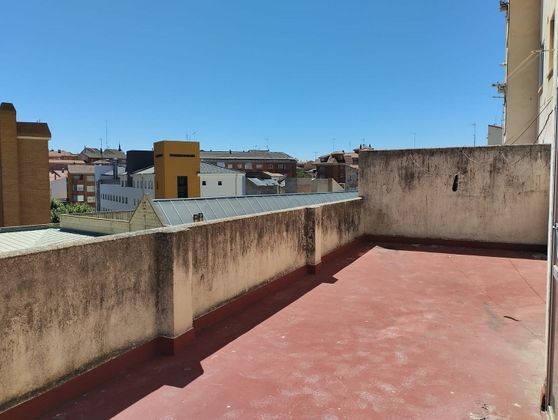 Foto 2 de Pis en venda a San Lázaro de 4 habitacions amb terrassa