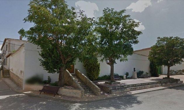 Foto 1 de Xalet en venda a Cañavate (El) de 4 habitacions amb terrassa i jardí