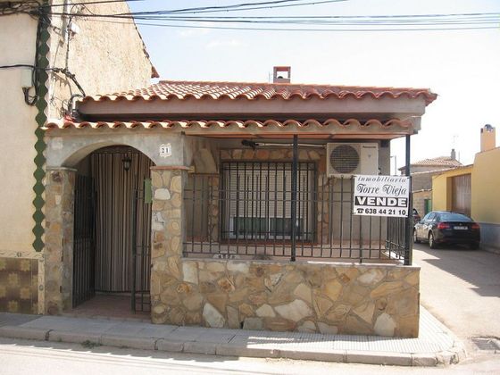 Foto 1 de Venta de chalet en Casas de Fernando Alonso de 3 habitaciones y 134 m²