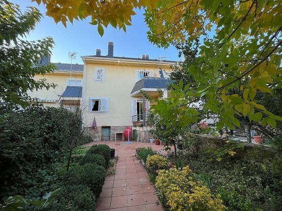 Foto 1 de Casa adossada en venda a Valdemanco de 3 habitacions amb terrassa i piscina