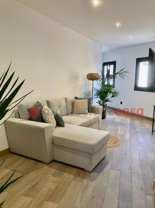 Foto 1 de Alquiler de piso en calle Isla de Tenerife de 1 habitación con terraza y muebles